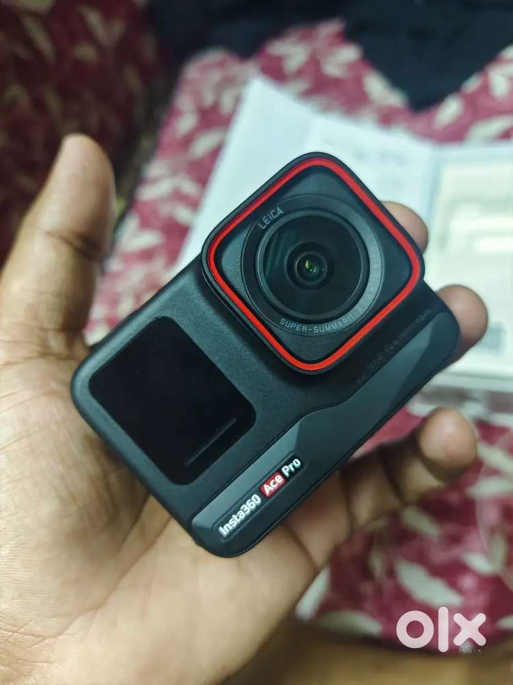 Insta 360 ace pro