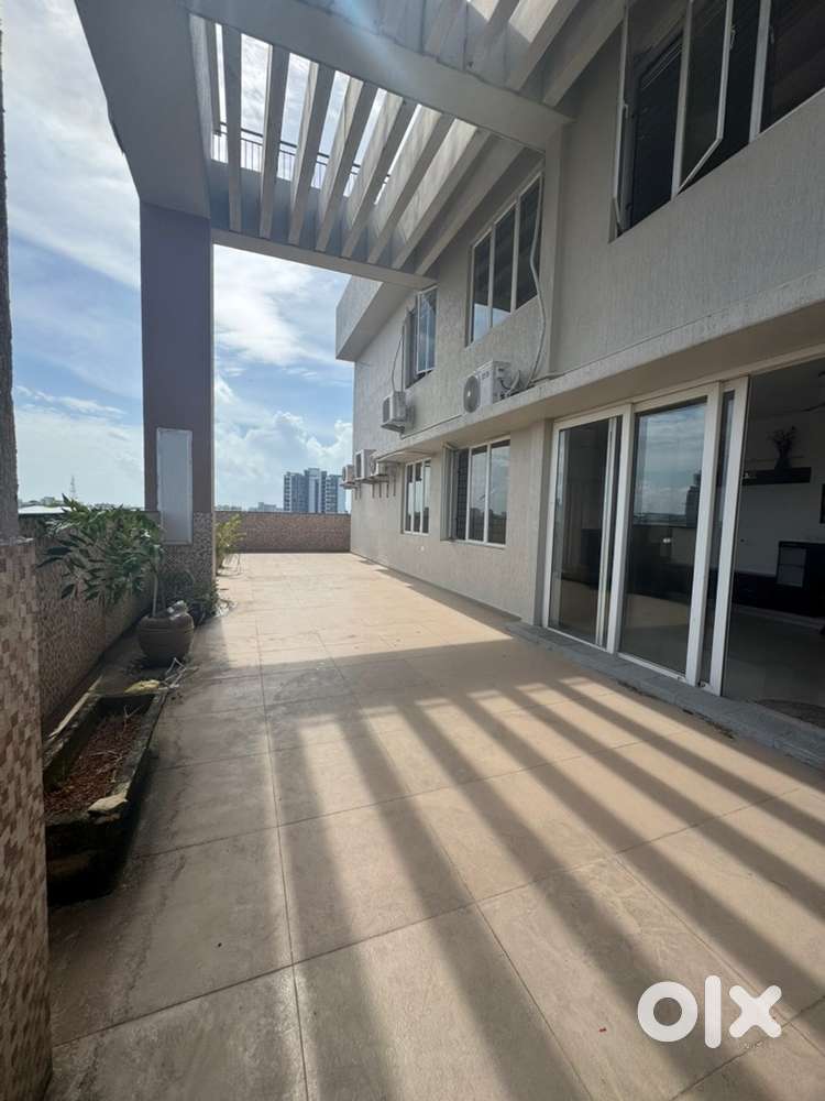 Premium Penthouse for Rent – Kaloor