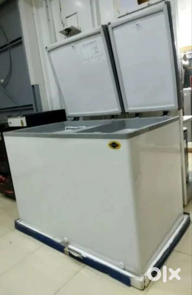 Western brand deep fridge 300 litre