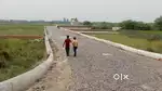 लुलु मॉल मेदांता हॉस्पिटल से कुछ ही दूरी पर प्लांट घर बनवा कर रहने