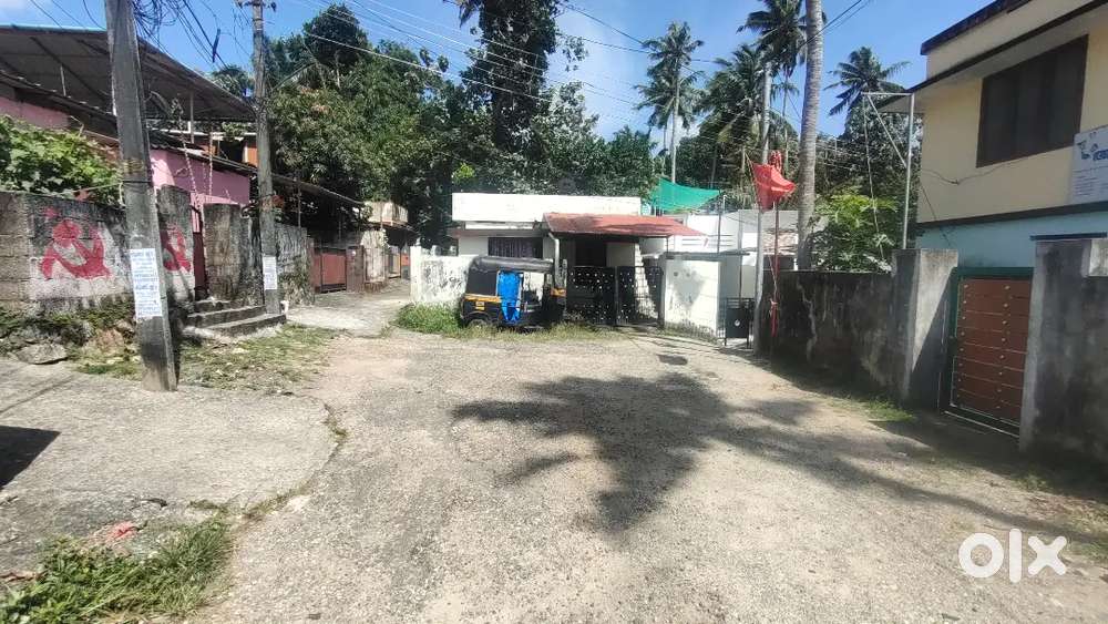 RESIDENTIAL LAND FOR SALE IN KUDAPANAKUNNU PEROORKADA