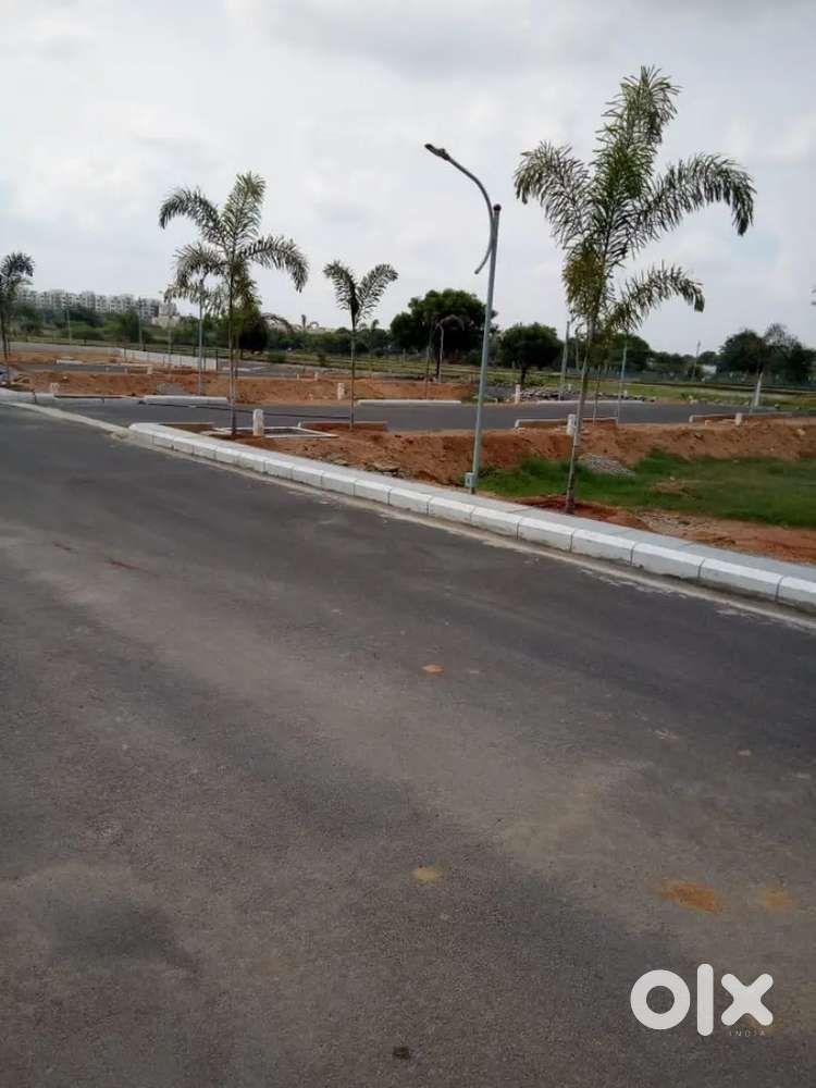 Cafe mate Plot Rent ma Aapvano chhe Kalawad Road