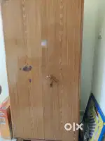 Almirah Selling Urgent