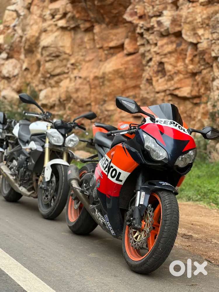 Honda CBR1000rr fireblade (2008) repsol for sale