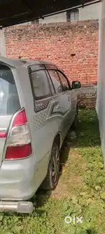 Toyota Innova 2010 Diesel 40000 Km Driven