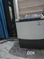 LG semi automatic washing Machine