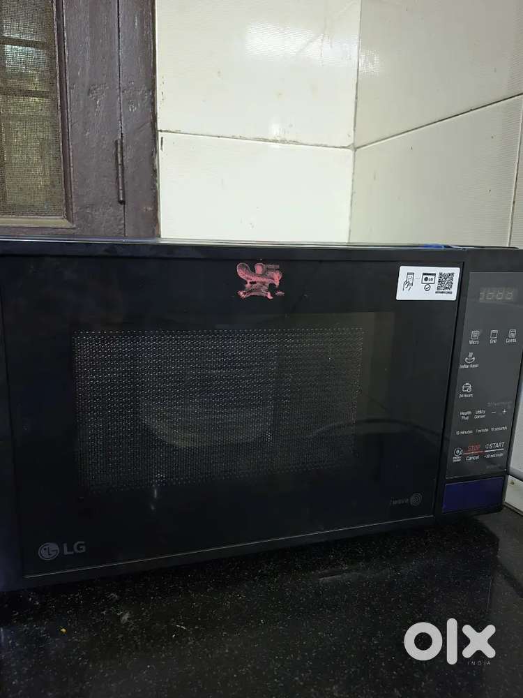 LG 20L Grill Microwave Oven - Just 15 days used