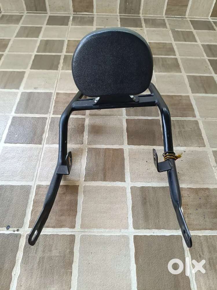 HONDA HIGHNESS CB 350 - Back Rest