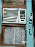 Voltas window AC 1.5 ton , 3 years old