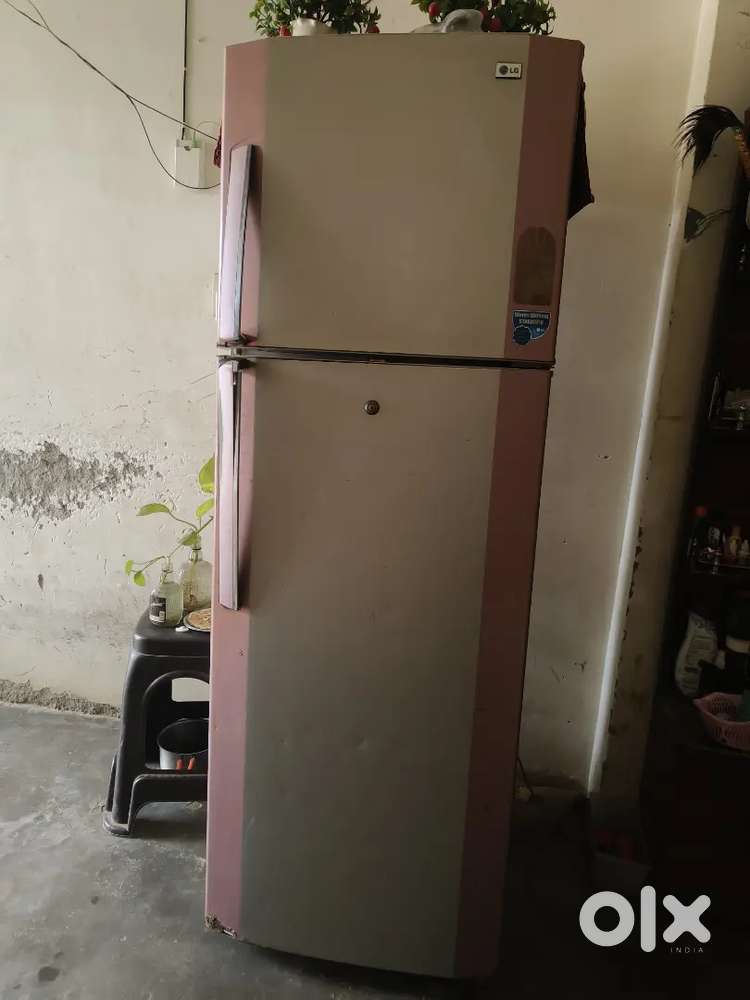 Fridge of Lg bs iska compressor kharab hai