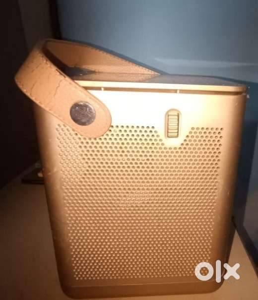 projector with touch screen