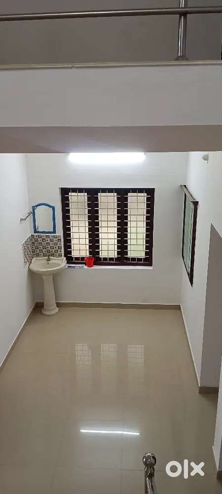 Ijk vellangallur rent 5000/aduvansu 20000