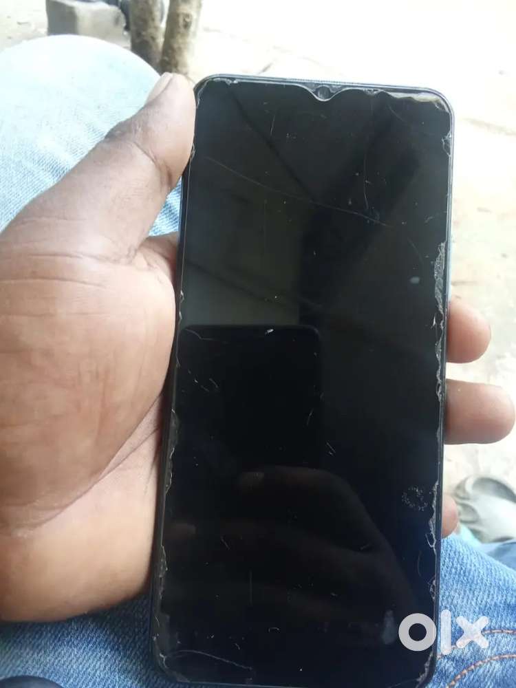 Vivo y31 6gb 128ram
