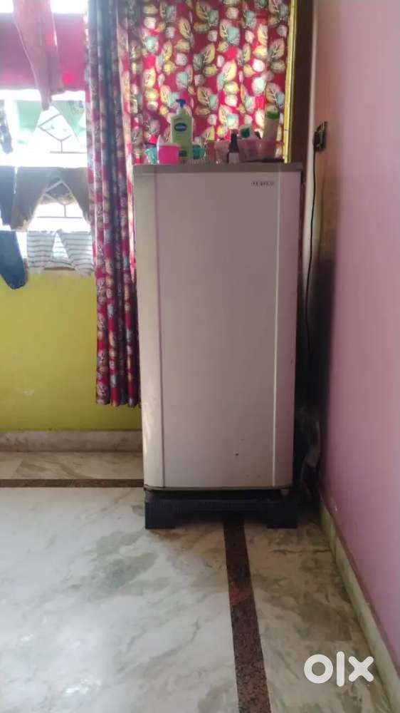 Samsung 180 litre refrigerator