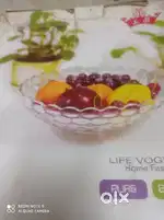 Crockery bowl