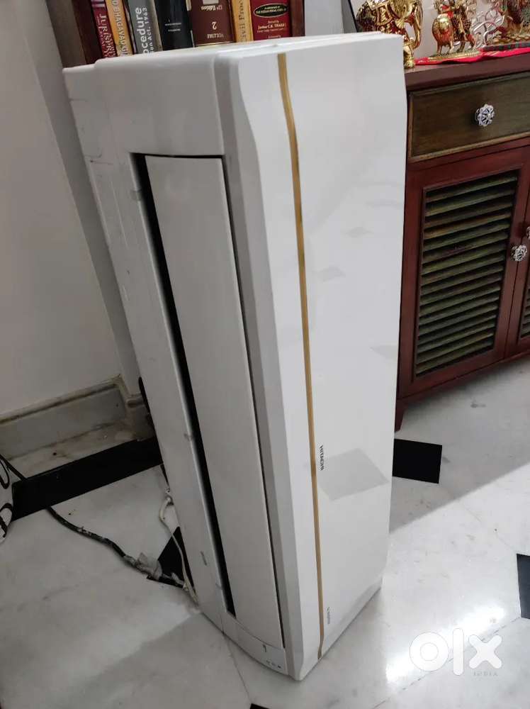 HITACHI A C MODEL NO.RSRG517HEXA