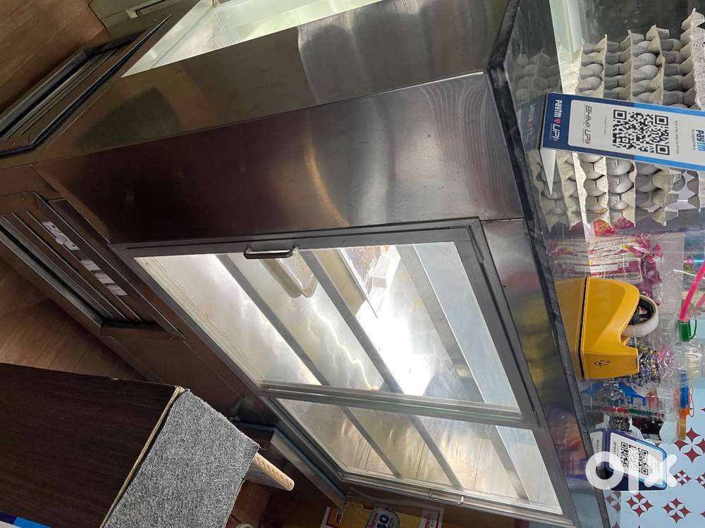 Glass Rectangular Refrigerator Bakery Display Counter