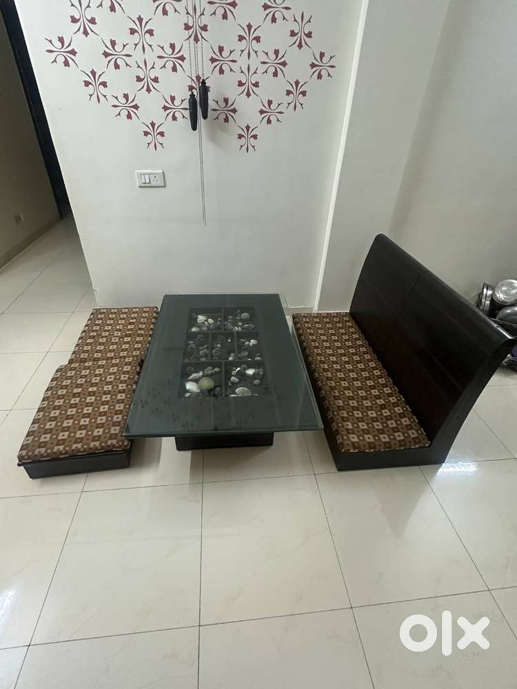 Trendy Indian-Style Sitting Dining Table with Cushioned Seats