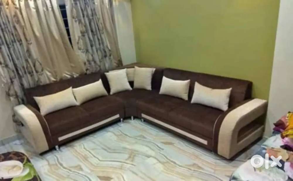 Brand new 6 seater sofa