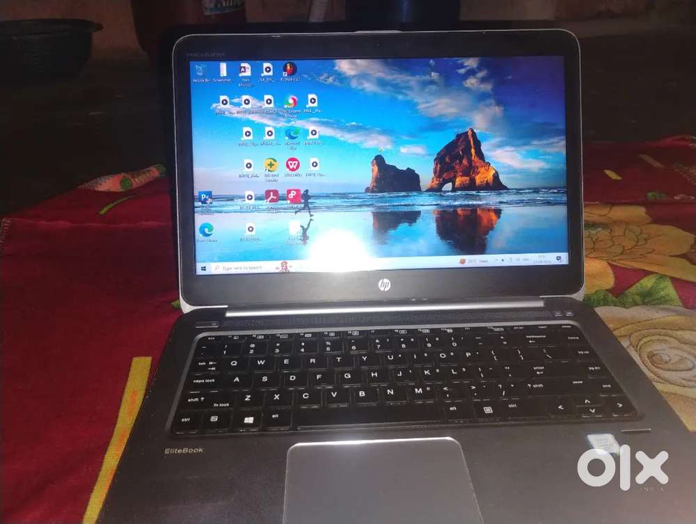 HP Laptop I 7 Charger And Mouse Available