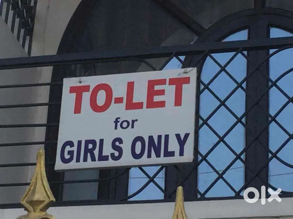 Room rent for girls