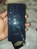 Samsung galaxy A22  4g 6/128 only phone screen change hai