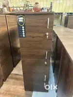 Hostel shelfs
