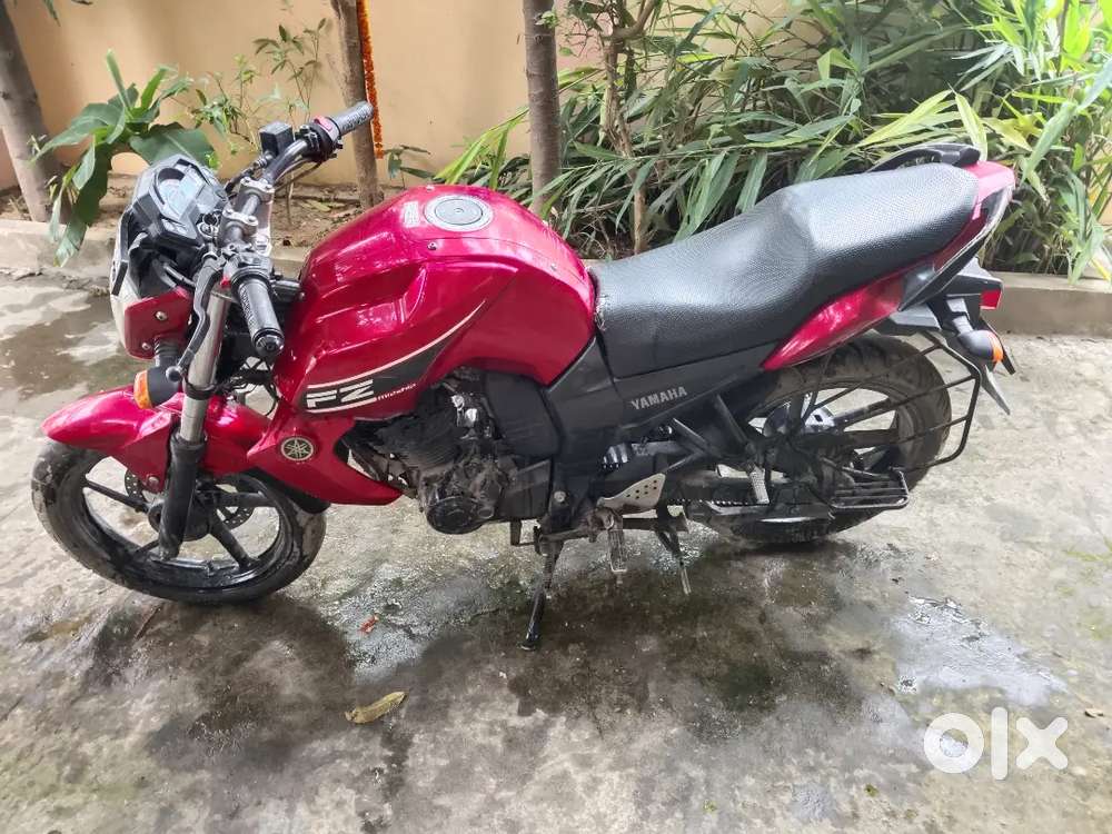 Good condition Yamaha FZ