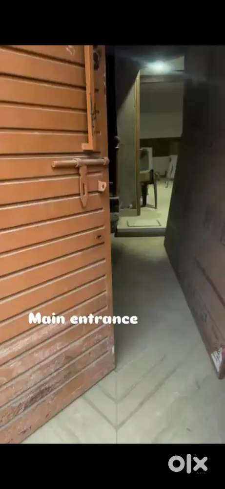 First floor for rent