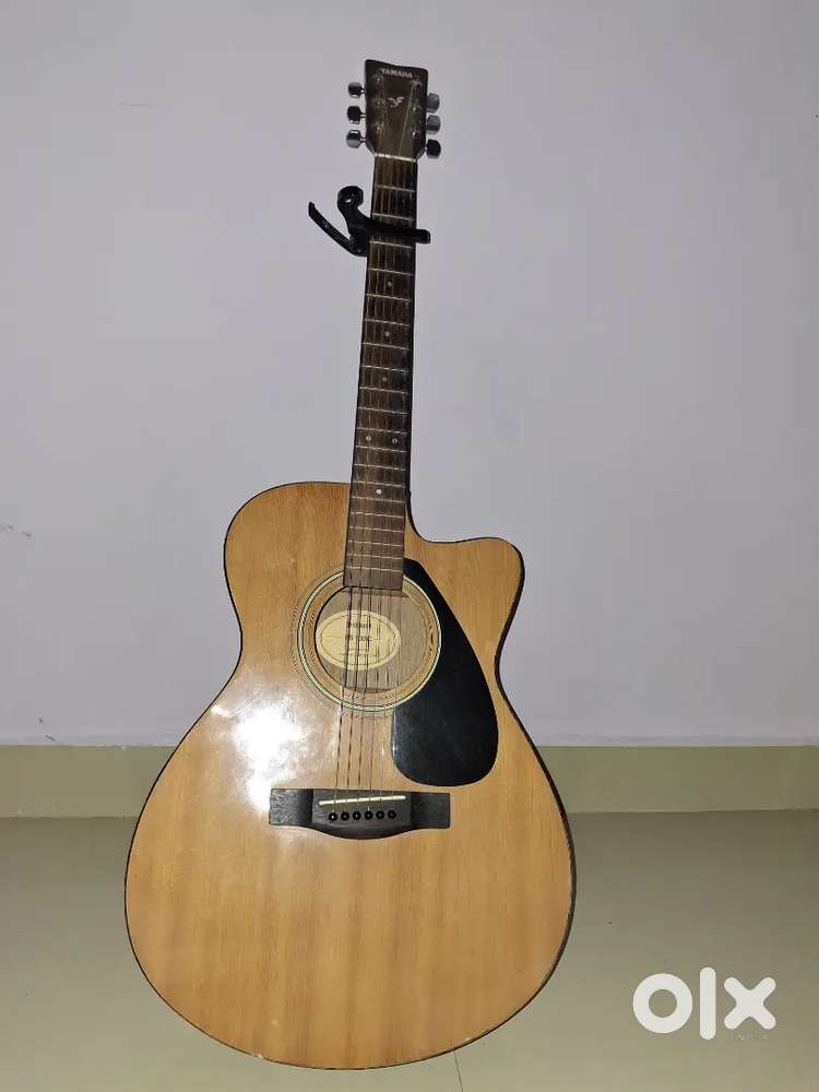 Yamaha guiter