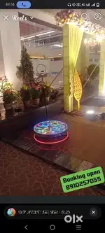 Photo stand machine