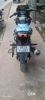 Pulsar 220cc