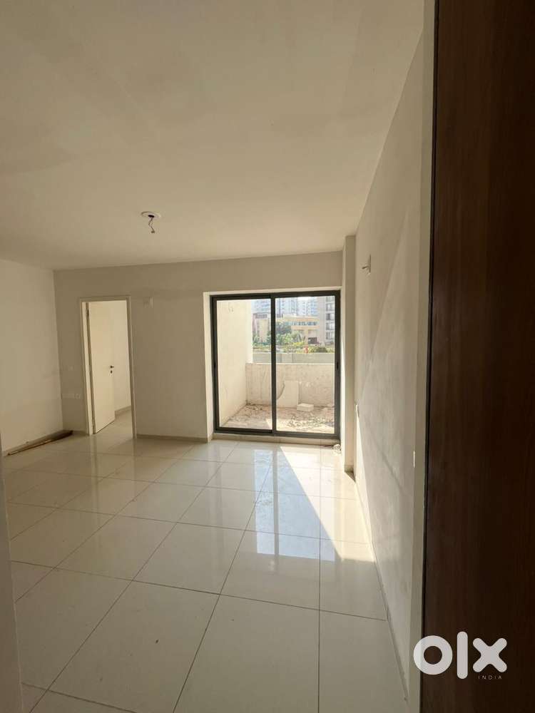 Flat for rent for Female