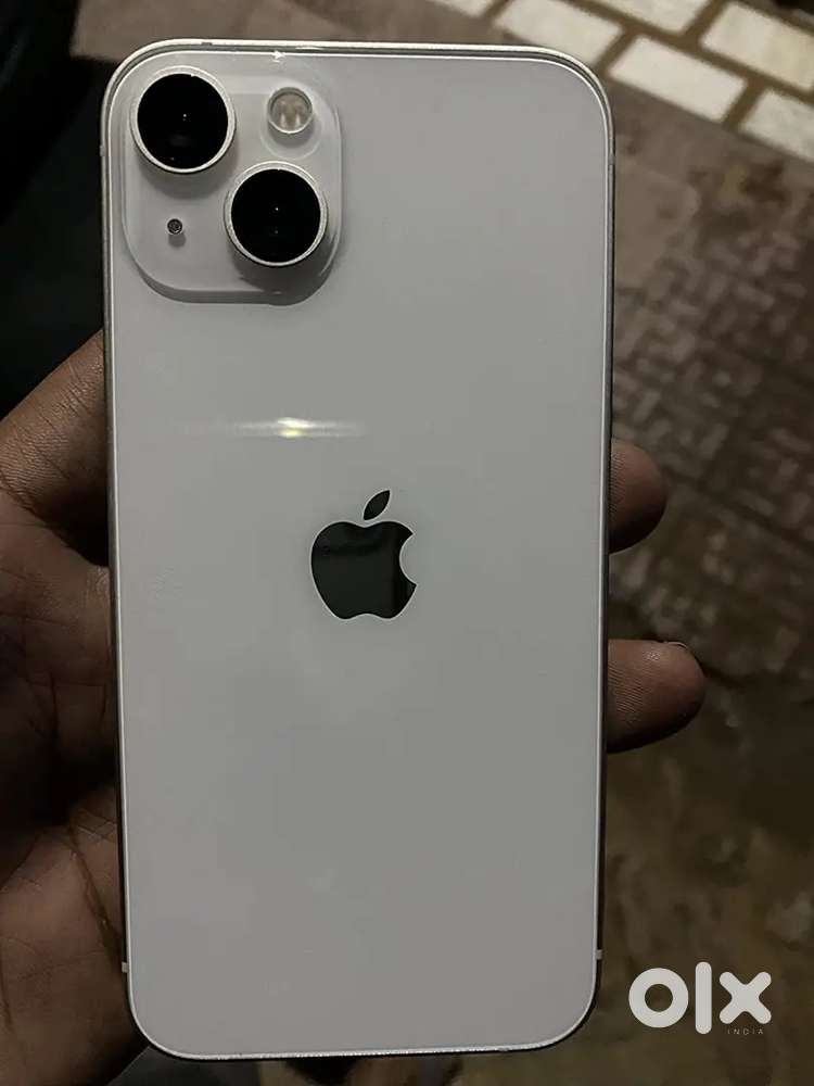 Selling my 1 year old iPhone 14  with Box and charging cable..