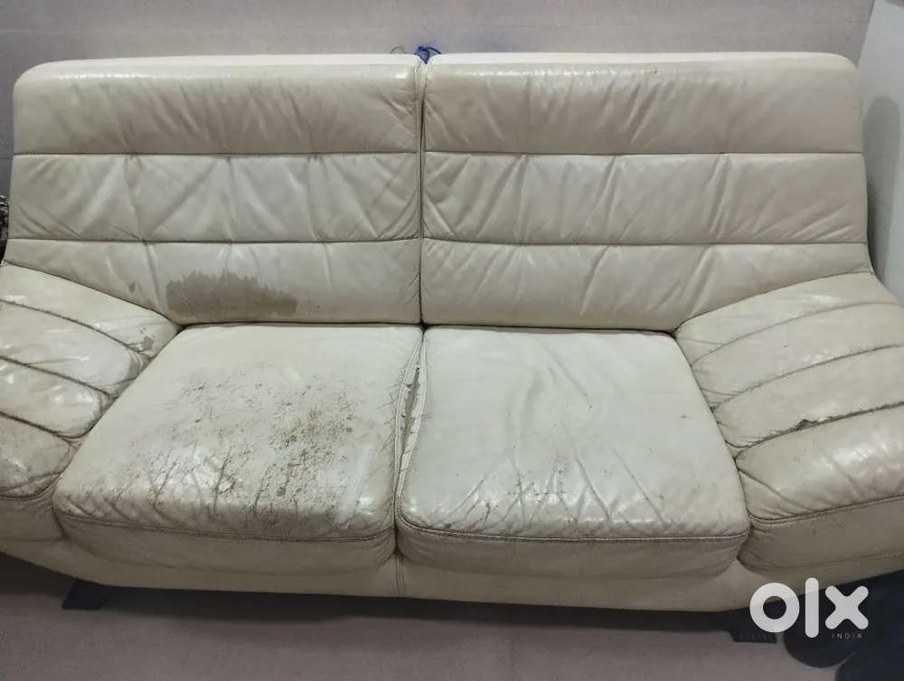 White Sofa 6 Feet