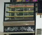 Cake counter cooling