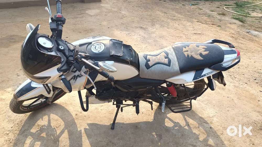 tvs apache rtr 160...
