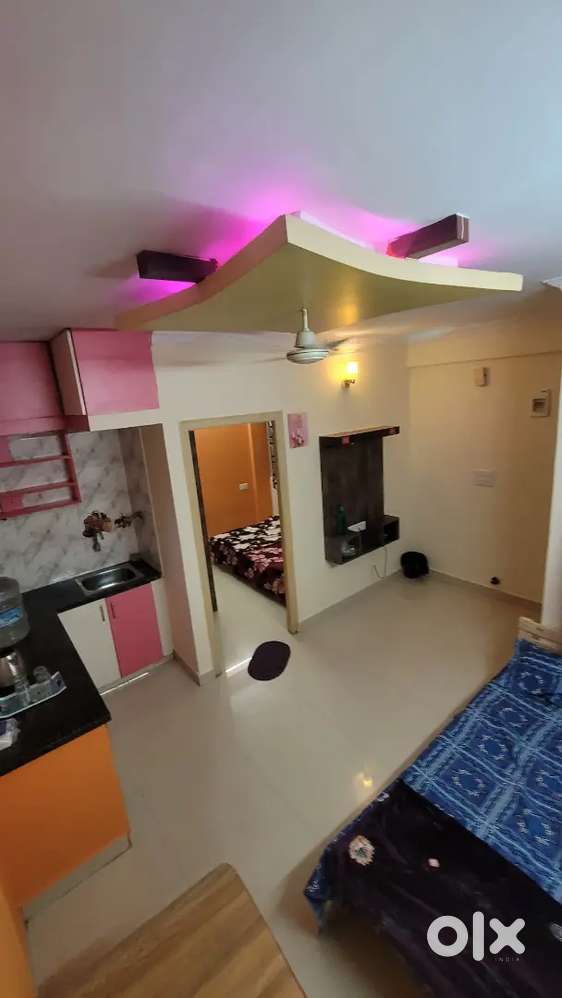 Room Available for per day @ 800 INR