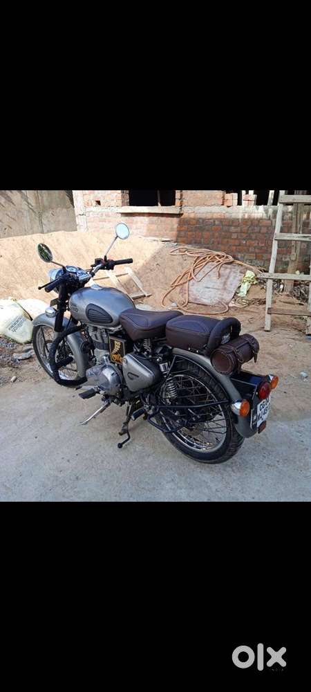 Bullet 350 gunmetal grey..