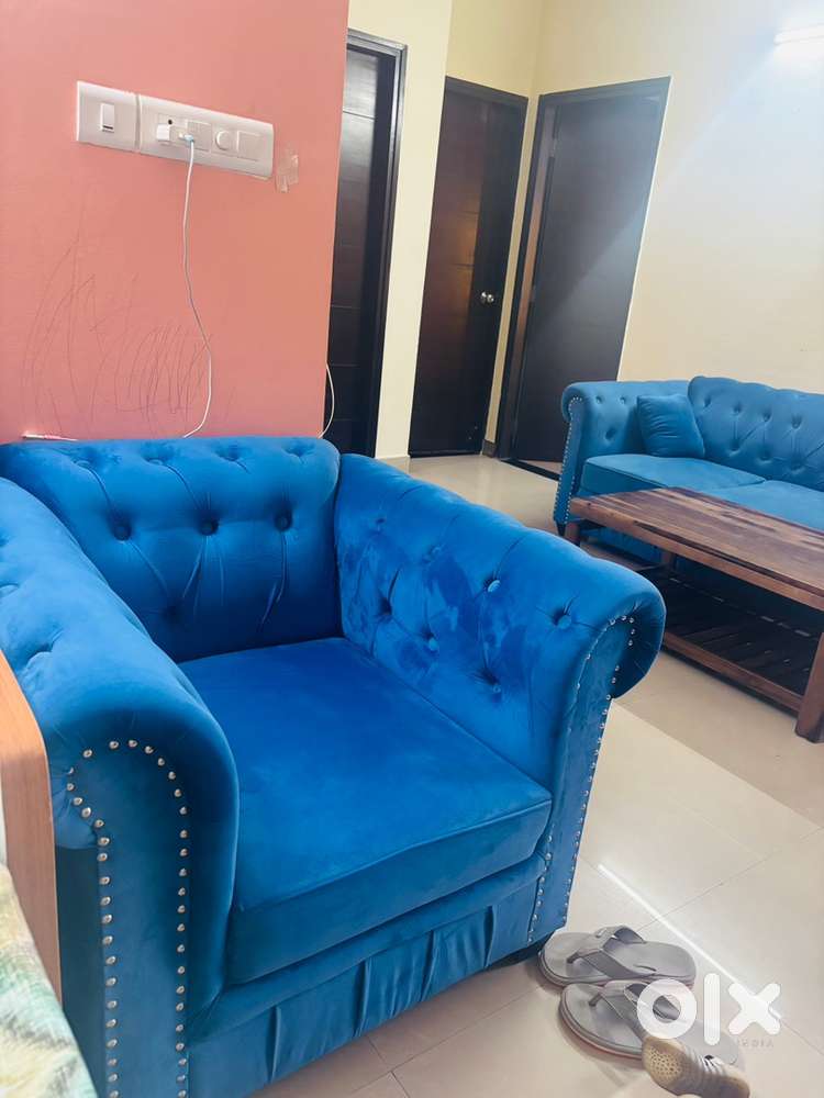 3+1+1 Blue Chesterfield Sofa