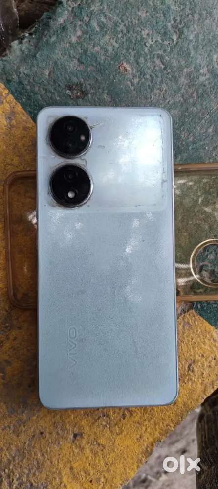 V222 vivo y100  model 2022