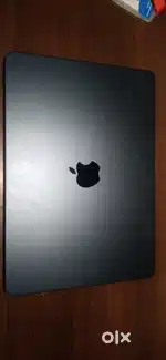 Macbook air m3 16gb ram 512 gb storage