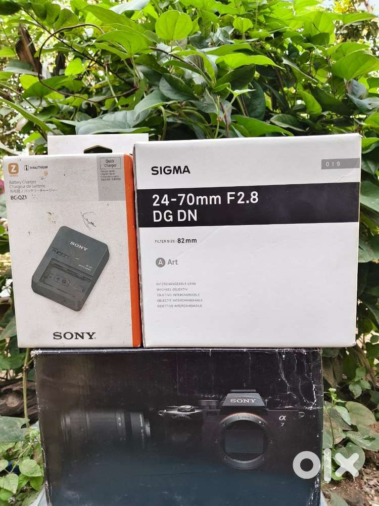 Sony 7m4 sale 265000