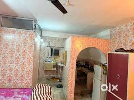 Fully furnished single and double room available with all Amenities.