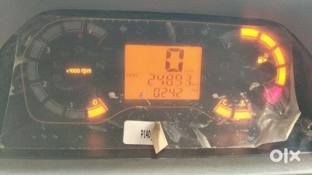 Achhe driver ki jarurat hai local NCR ka kam h rhna khana free h