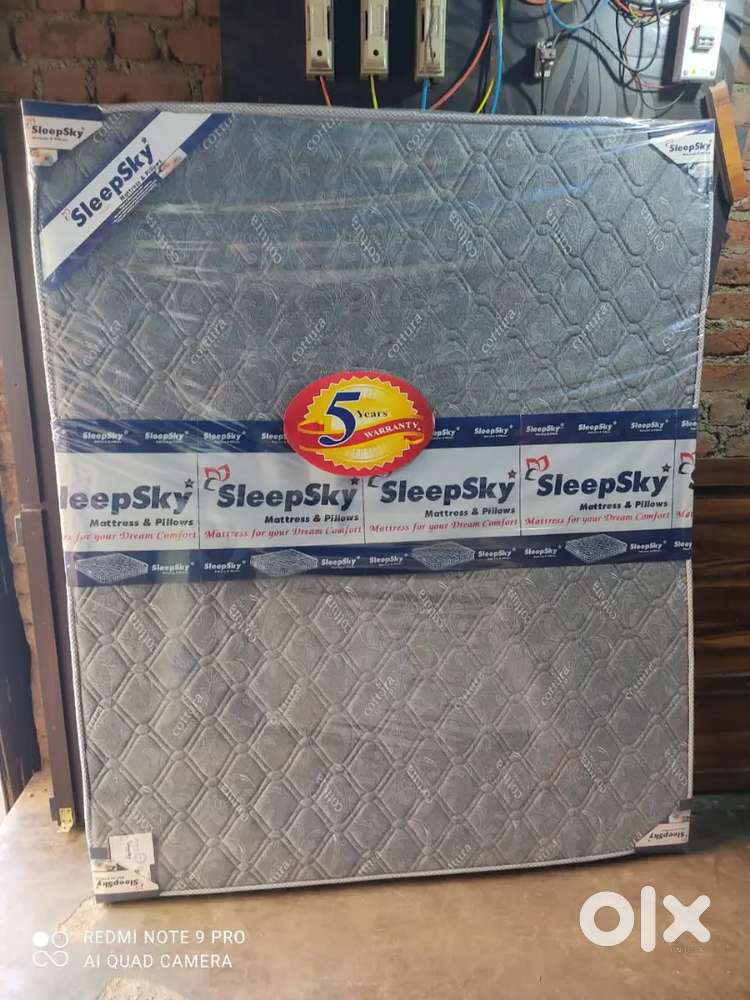 It's New manufacturing 6x5 mattress