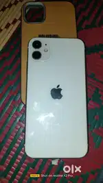 Iphone 11, 128 gb, bh 79, charger