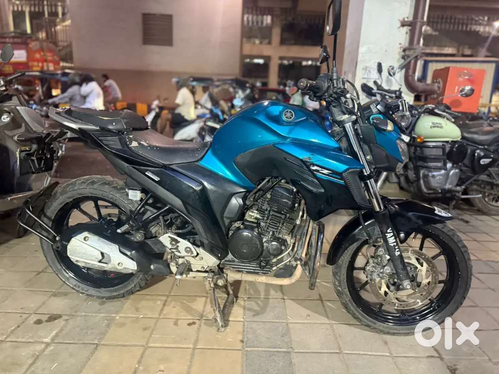 FZ V2 2.5 YAMAHA