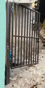 Lohe ka gate