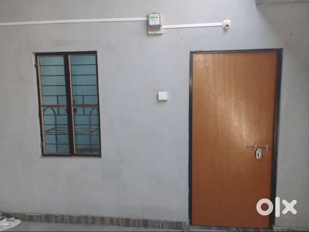 1RK available for rent at Hatigaon,LNB Road.New unit only 2 months old
